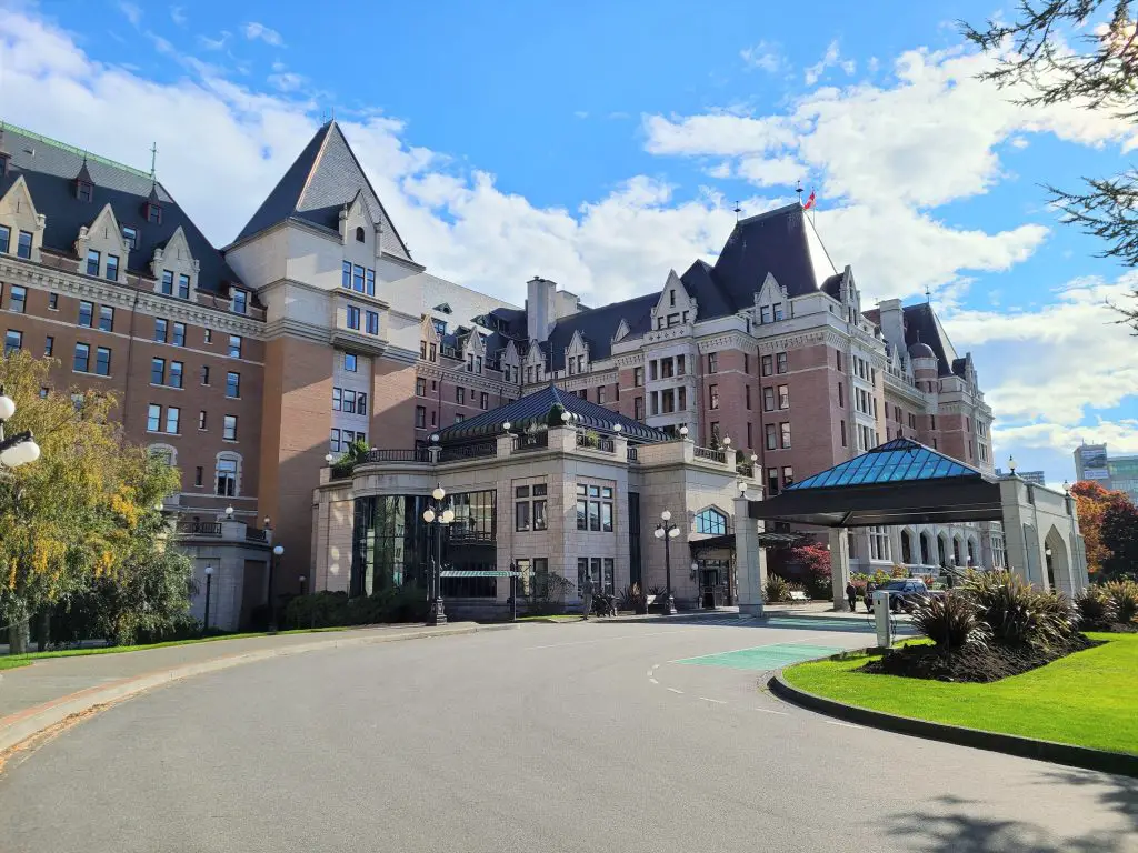 fairmont empress victoria